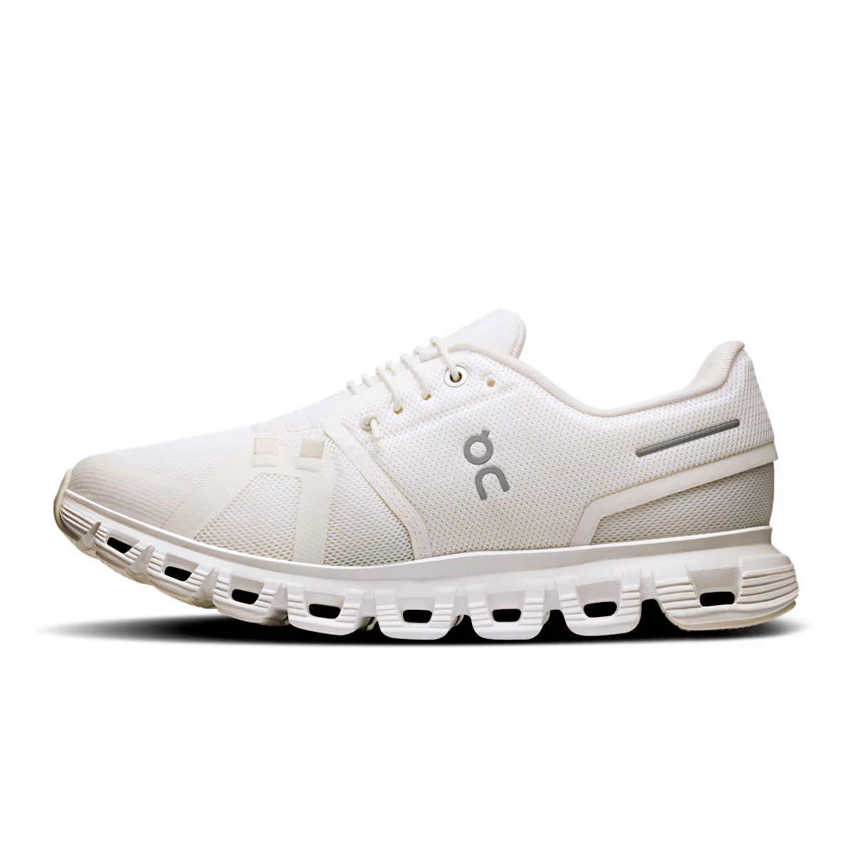 On Cloud 6 W White | White – Freizeitschuh für Damen
