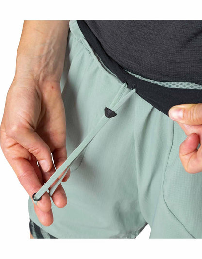 Dynafit Trail 2in1 Short W jadelite – Damen Trailrunning-Shorts mit Innenhose